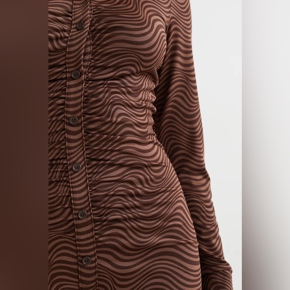 H&M Draped Shirt Dress – Brown Wave Pattern – XXL - Picture 5 of 13